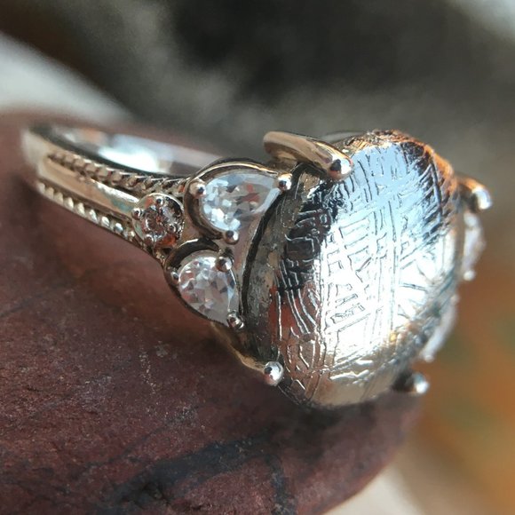 RARE Meteorite Cabochon Ring .925 Silver, Size 6, Genuine Muonionalusta - Picture 3 of 16